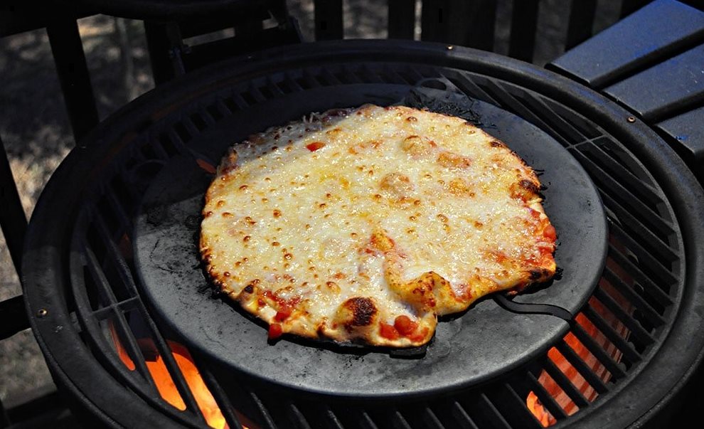 Cooking With A Ceramic Grill